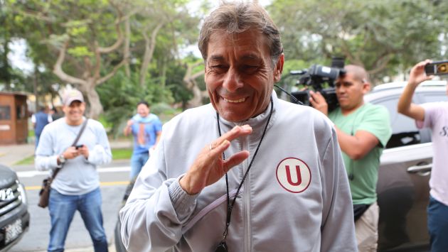 Roberto Chale está feliz con el desempeño de Universitario de Deportes. (USI)