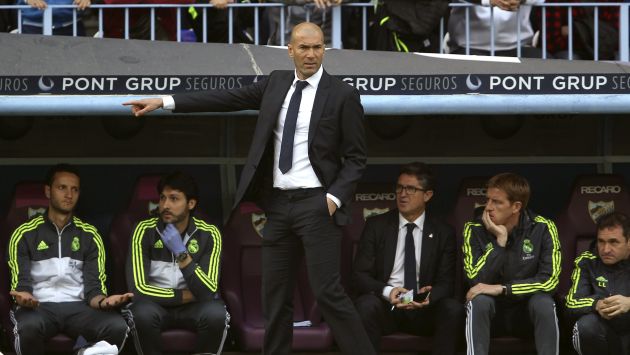 Zinedine Zidane admite que para Real Madrid es “difícil” ganar la Liga española. (EFE)