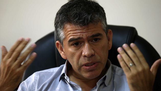 Malzon Urbina presentó tacha contra Julio Guzmán. (USI)