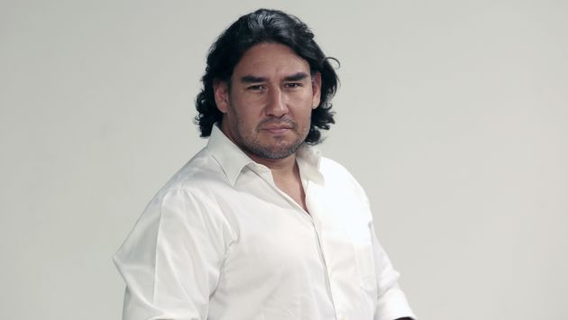 El analista político Luis Davelouis fue entrevistado en la redacción de Perú21. (Perú21)