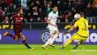 Claudio Pizarro anotó un ‘hat trick’ en la goleada 4-1 del Werder Bremen sobre Bayer Leverkusen en la Bundesliga [Video]