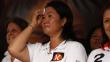Le lanzaron huevos a Keiko Fujimori a su llegada a Cajamarca y pifiaron a sus candidatos al Congreso [Video]