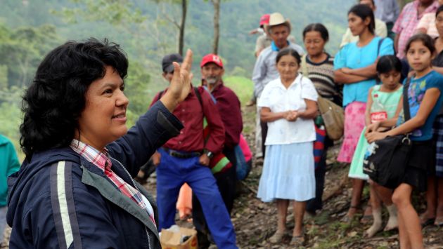 Conoce a Berta Cáceres, la hondureña que asesinaron por luchar contra la explotación medioambiental. (AP)