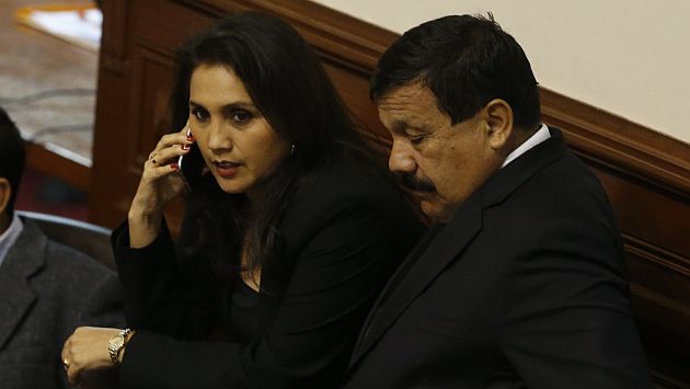 Ana María Solórzano y Tomás Zamudio tentaban la reelección por Arequipa. JNE rechazó la lista. (Perú21)