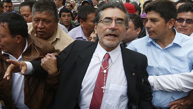 Waldo Ríos: Gobernador regional de Áncash se entregó a la justicia. (Perú21)