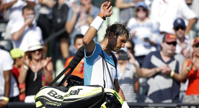 Rafael Nadal abandonó partido de Masters 1,000 por problemas físicos.(Reuters)