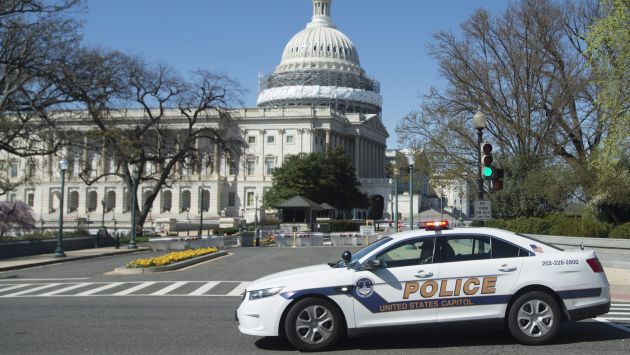 Estados Unidos: Cierran Capitolio tras hallar paquete sospechoso. (EFE)
