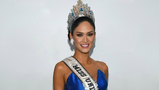 Pia Alonzo, la bella filipina, llega para ser jurado en el Miss Perú 2016. (Cosmopolitan)