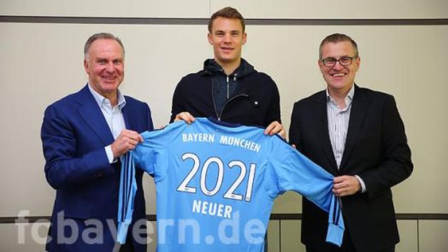 Manuel Neuer atajará con el Bayern hasta el 2021. (Bayern Munich)