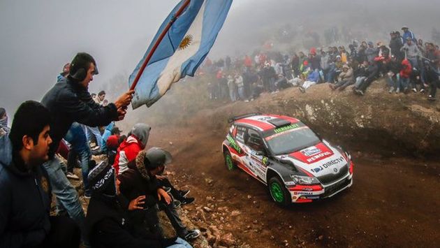 Nicolás Fuchs se coronó campeón del Rally Argentina 2016 en el WRC2. (Twitter DirecTV)