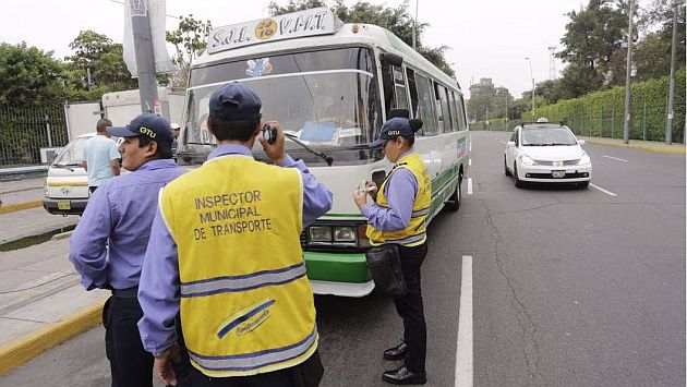 Más de 8,500 vehículos de transporte público fueron enviados al depósito en lo que va de 2016. (Municipalidad de Lima)