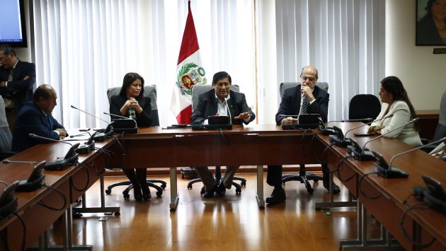 Comisión investigadora del caso Lava Jato amplía lista de personas y empresas a las que se levantó el secreto bancario. (Perú21)