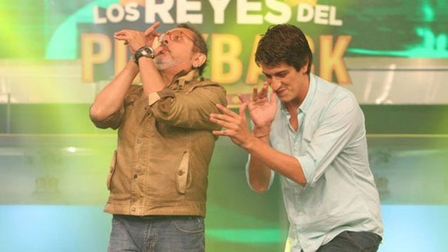 Ricky Tosso y su hijo Stefano estuvieron en ‘Los Reyes del Playback’. (Twitter Latina)