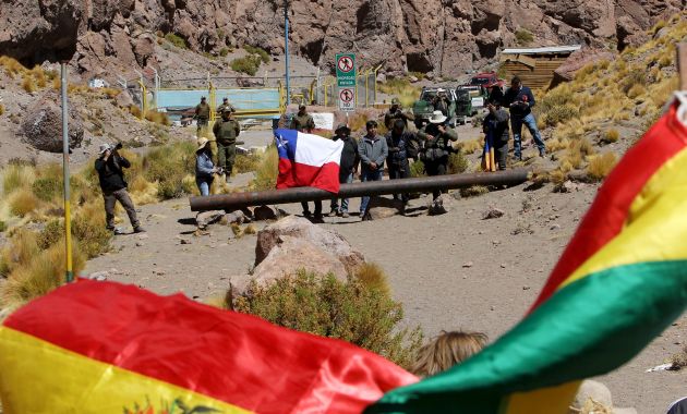 Tensión entre Chile y Bolivia tras acusaciones del presidente Bolivia sobre existencia de base militar en frontera (Reuters).