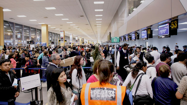 Visa Schengen: Dos meses después de firmar acuerdo, más de 21,000 peruanos viajaron. (Peru21)