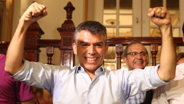 Voto crítico. Julio Guzmán reiteró que el 5 de junio votará por PPK. (El Comercio)