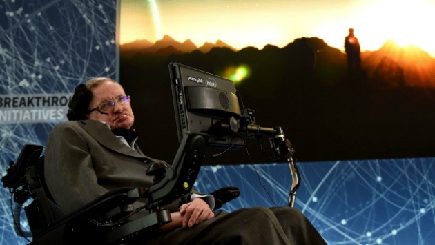 Stephen Hawking arremete contra candidato presidencial estadounidense. (AFP)