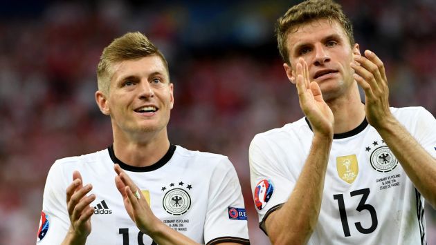 Alemania vs. Irlanda del Norte se miden por la Eurocopa 2016. (AFP)