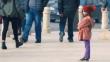 Unicef: ¿Qué harías si vieras a una niña de 6 años sola en la calle? [Video]