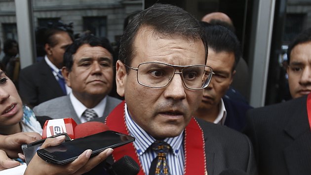 El fiscal Martín Salas, que llevó caso de Álex Kouri, denunció amenazas de muerte. (Renzo Salazar)