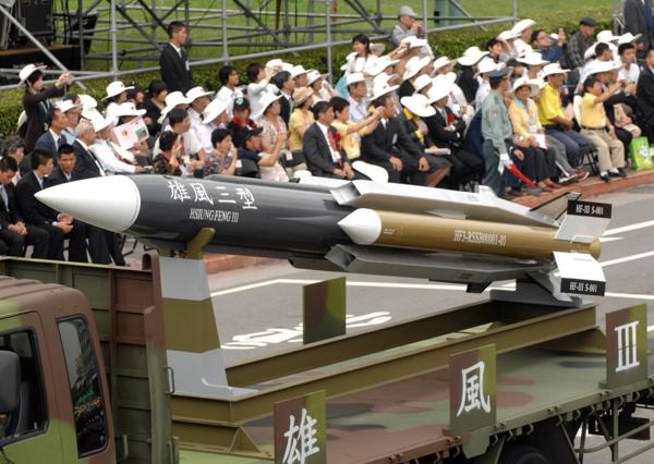 El Hsiung-feng III es un misil antibuque con un alcance de 300 kilómetros