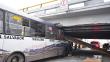 Av. Brasil: En 10 días se reabrirá vía auxiliar cerrada por choque de bus contra puente peatonal