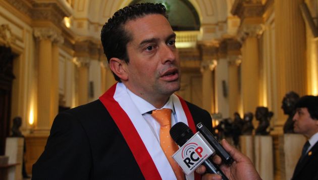 Miki Torres: "Objetivo de Fuerza Popular es aprobar leyes con más de 73 votos". (Congreso de la República)