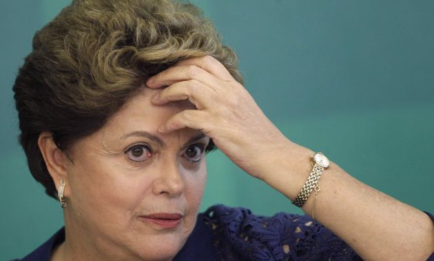 Contra las cuerdas. Dilma Rousseff es acusada de graves irregularidades en el manejo de los presupuestos del Estado. (Agencias)