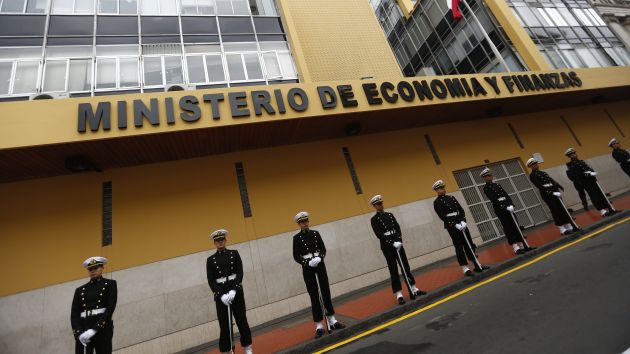 Según la iniciativa legislativa, el déficit fiscal del próximo año sería de 2.5% del PBI. (Perú21)