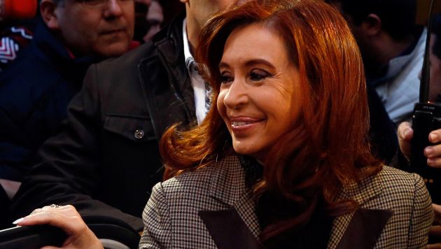 Cristina Fernández rechazó las acusaciones y calificó al reportaje como “periodismo de guerra”. (Reuters)
