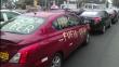 Taxistas realizaron protesta contra bajas tarifas de Uber [Fotos y video]