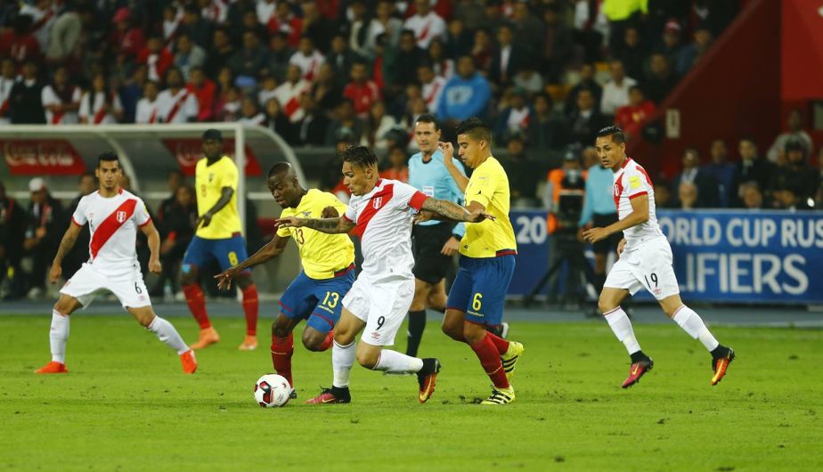 Perú venció 2-1 a Ecuador y sigue con vida en las Eliminatorias Rusia 2018 [Fotos]