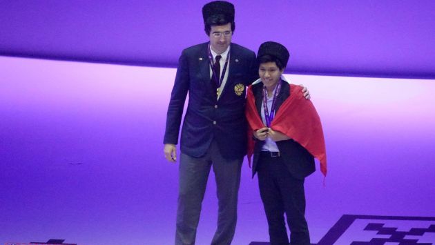El ajedrecista peruano Jorge Cori ganó la medalla de bronce en en el segundo tablero en las Olimpiadas de Ajedrez en Bakú. (@SusanPolgar)