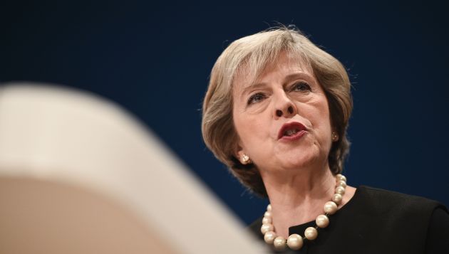 ‘Brexit es brexit’. May repitió su promesa en reunión de partido. (AFP)