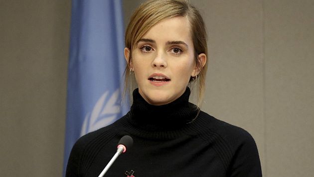 Emma Watson utilizó sandalias trujillanas durante su visita social en Malawi. (EFE)