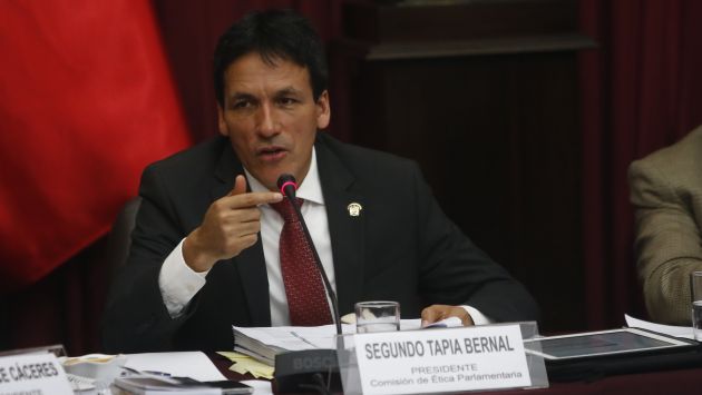 El presidente de la Comisión de Ética del Congreso de la República exhortó a su colega Lescano evaluar su decisión de renunciar.
