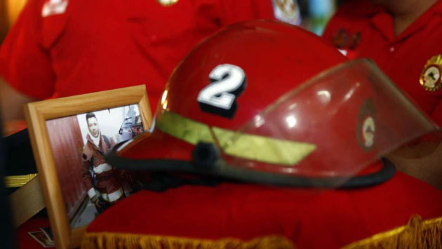 Bomberos fallecidos en incendio en El Agustino serán sepultados esta tarde