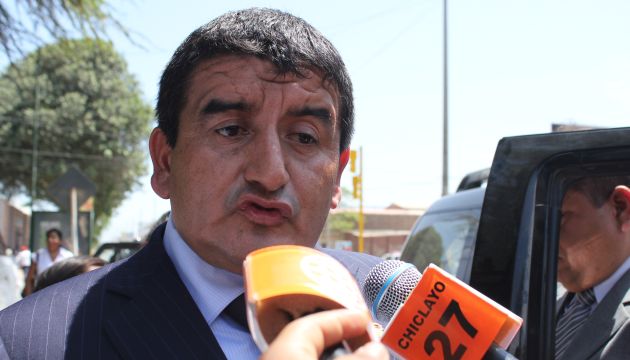 Lambayeque: Gobernador Humberto Acuña no le teme a la ... - Diario Perú21