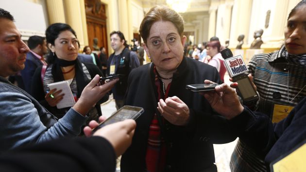 Lourdes Alcorta criticó postura del gobierno. (Renzo Salazar)