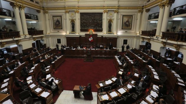 Frente Amplio y Acción Popular rechazan elección de Chlimper, Rey y Cuba como miembros del BCR. (Perú21)