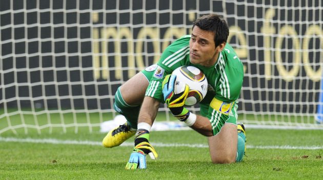 Justo Villar actualmente juega en el Colo Colo de Chile. (AFP)