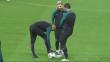 Luis Suárez le jugó broma a Neymar previo al duelo ante el Manchester City [Video]