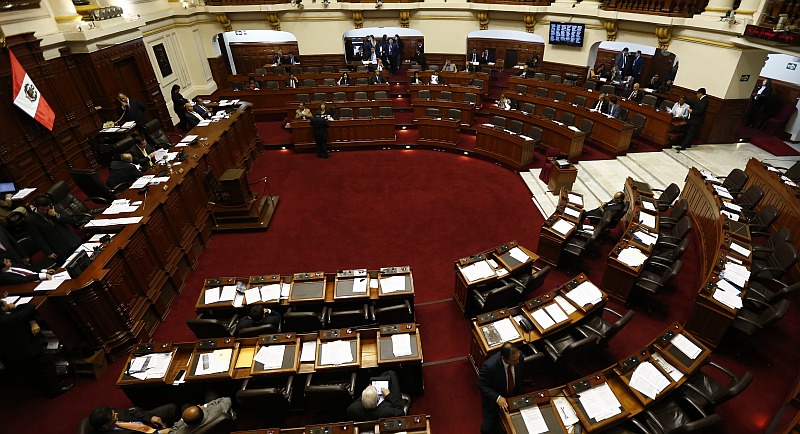 Congreso debate proyectos sobre imprescriptibilidad de delitos de corrupción. (Perú21)