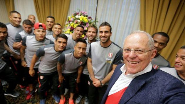 PPK felicitó a la selección peruana por su histórico triunfo sobre Paraguay. (PPK)