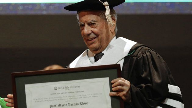 Mario Vargas Llosa recibe doctor honoris causa de parte de la Universidad de Friburgo. (EFE/Referencial)