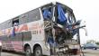 Ayacucho: Cuatro muertos por choque frontal entre ómnibus y minivan [Video]
