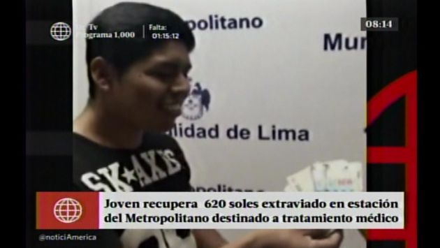 Metropolitano: Joven recuperó dinero que extravió en estación Ricardo Palma. (Captura de video)