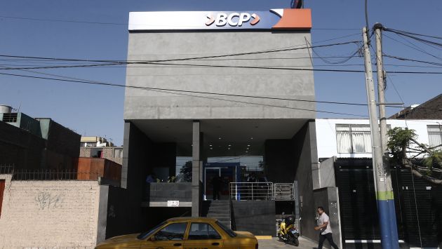 En San Luis, seis encapuchados irrumpieron en una agencia del Banco de Crédito. (Perú21)