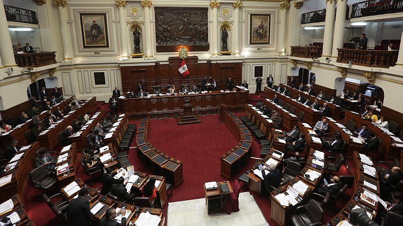 ¿A quién le corresponde la iniciativa legislativa de modificar la Ley Anual de Presupuesto? (Anthony Niño de Guzmán/Perú21)