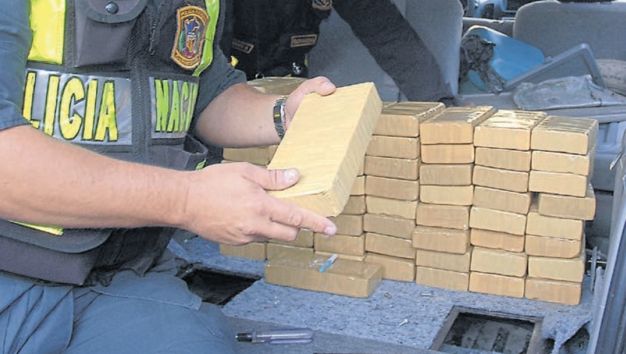 Nuevo camuflaje. Mafias de narcotraficantes esconden la cocaína en la carrocería de vehículos. (USI)